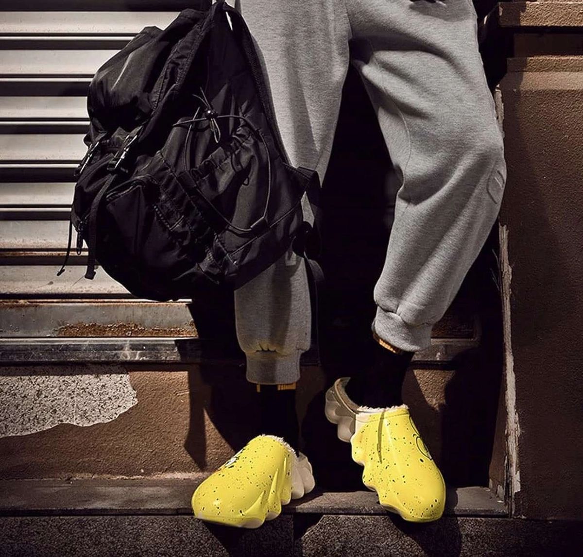 100BG SpongeBob slides